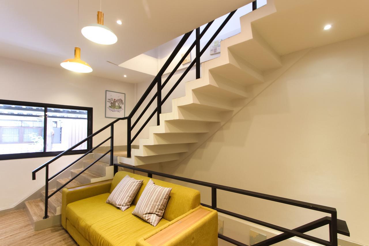 مبيت وإفطار بانكوك Folk Poshtel Silom المظهر الخارجي الصورة
