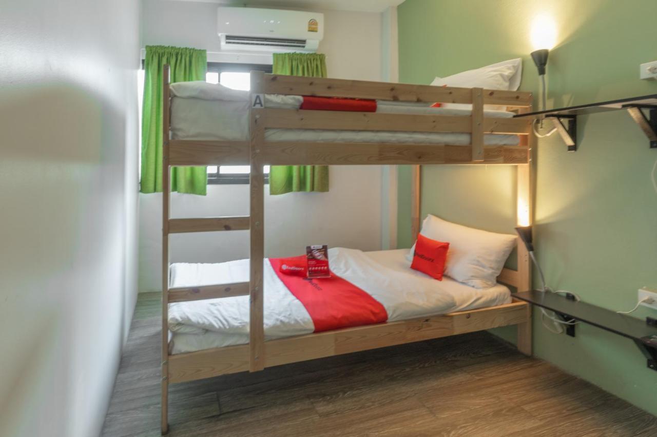 مبيت وإفطار بانكوك Folk Poshtel Silom الغرفة الصورة